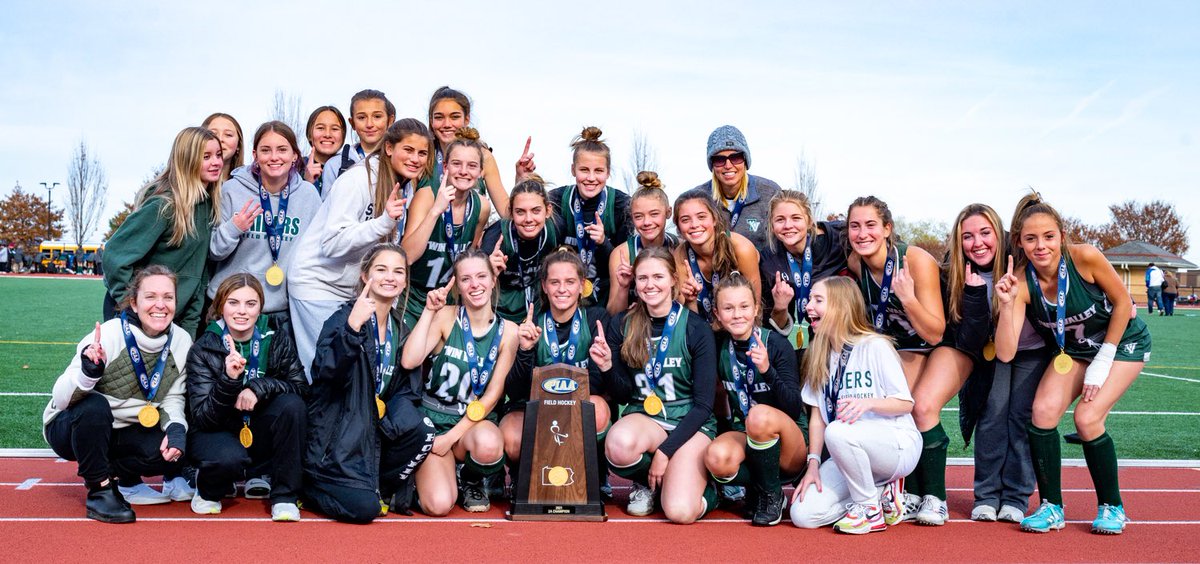 TVRAIDERS's tweet image. 2 PIAA Championship titles in 6 years for the Field Hockey program! #raiderpride