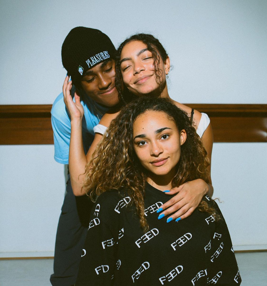 anygjoshua's tweet photo. Dia da Consciência Negra ✊🏿✊🏾✊🏽
#NowUnitedBackToBrazil https://t.co/fxjk85l7FE