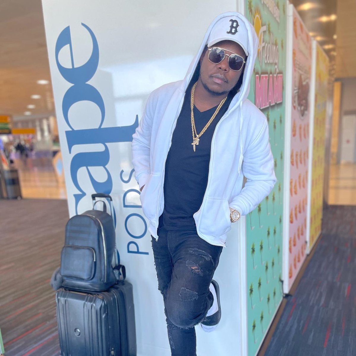 Tonymixhaiti's tweet photo. Success doesn’t come to you, you have to work for it💯
——————————————-
#stagekiller
#starboy
#tiktokking
#richman
#teteo🔥💪🏼❤️
Pagen 2 konsa https://t.co/YedEFU4hsR