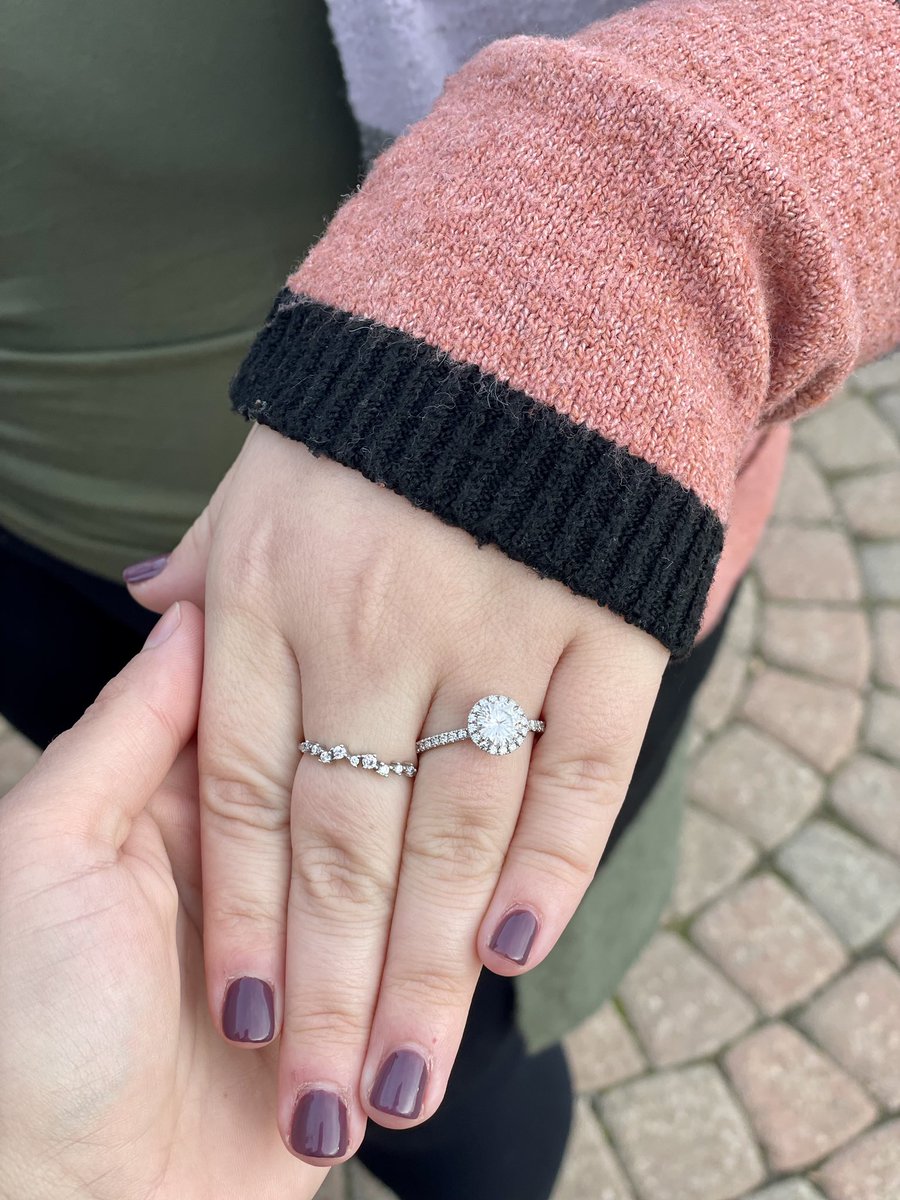 psullyy's tweet photo. Felt the need to update Twitter too - I’m engaged to my love 🥰❤️ https://t.co/CR21VPJJMp