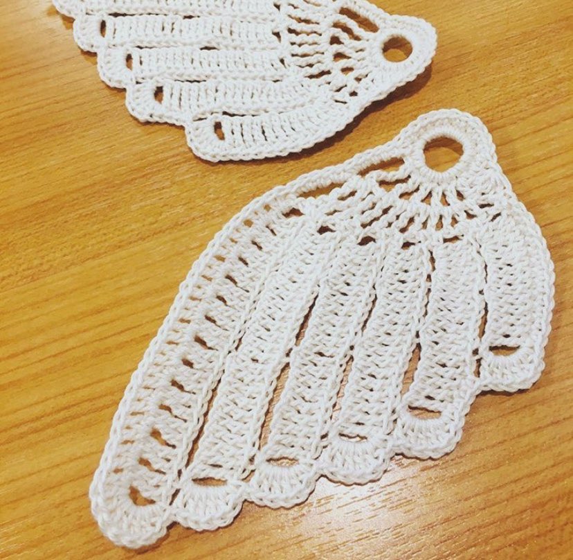 AlaKnitting's tweet photo. さまざまなドイリーパターン。
巻貝化石
たけのこ
ネイティヴアメリカン羽飾り
#編み物 #crochet #ドイリー #doily #doilypattern https://t.co/iu5CuGfwVH