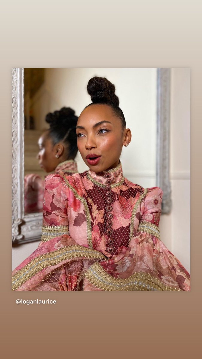 tedgibson's tweet photo. #topknot fab #starringhair #DearWhitePeople #loganbrowning https://t.co/n4TgKp9RAd
