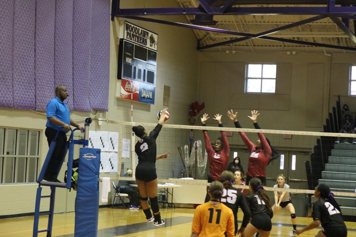 LATE post: Earlier in the season I went to support my former teammate at <a href="/SouthernU_VB/">Southern University Volleyball</a> as they took on @pvamuvolleyb but was also blessed to be presented with hardware for being selected to the All Tournament team at the Rumble in the Jungle tournament held at Woodlawn HS. 🏐💛🖤