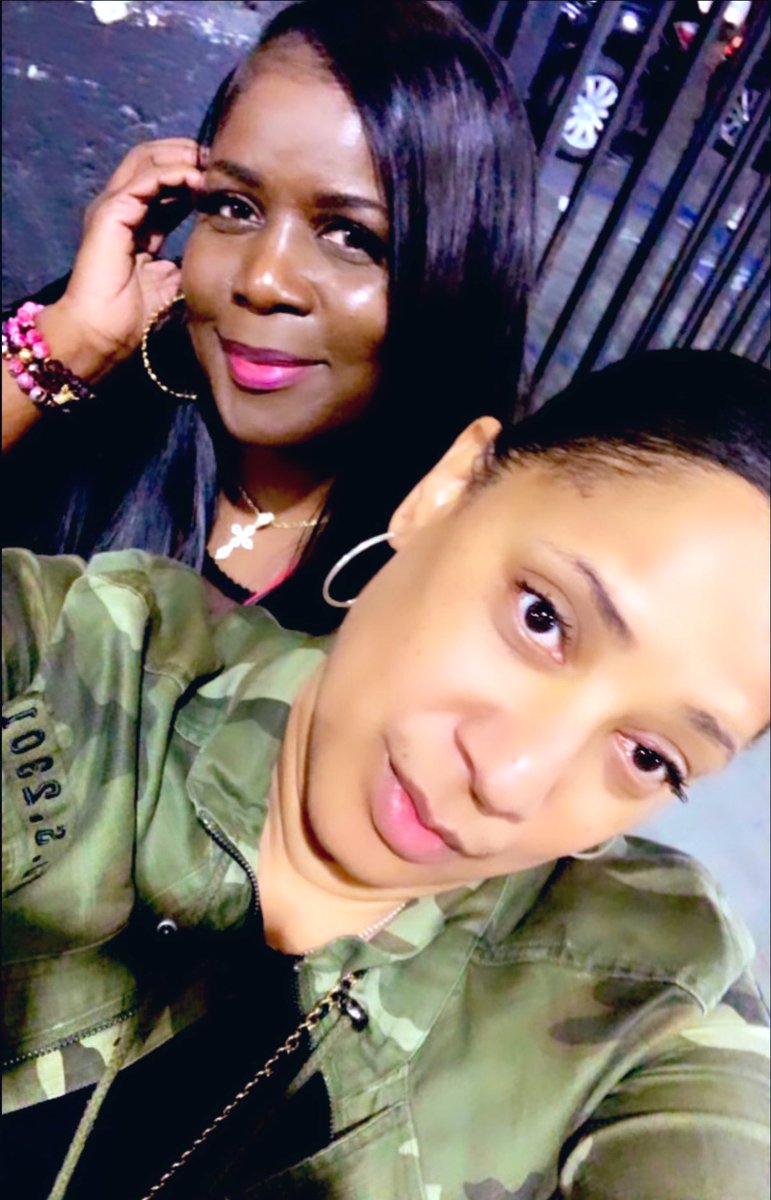 luxbarchic's tweet photo. We “Set It Off” 🤑💰💸🏦 🎬🎭
#SetItOffLive @JeCaryous
#supportblackactors #supportthearts https://t.co/snaTNIHu24
