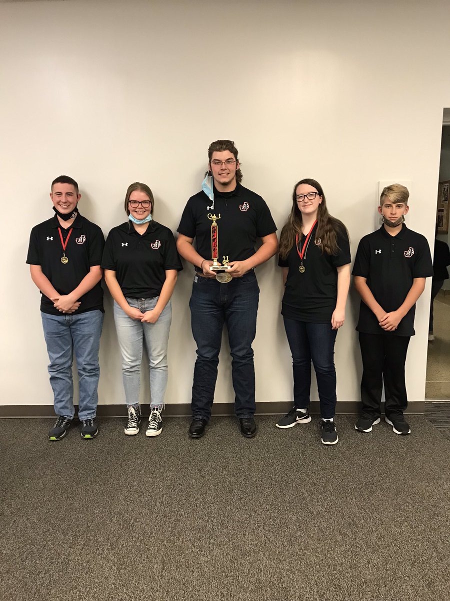 StultzCrystal's tweet photo. JCHS scholar bowl won second place at their Kickoff tournament! Ava and Gavin received medals and a place on the All Tournament team! Coach T. Stanley and I look forward to an outstanding season. GO TRIBE! #jcindians #firstplacewenttocarbondale https://t.co/ZVK7kK5tDg