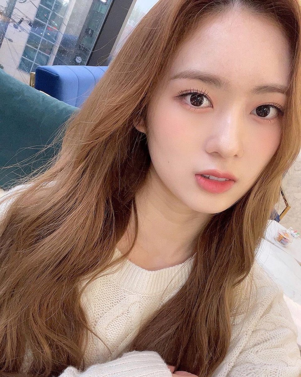 girlgroupspics's tweet photo. cherry bullet ; may https://t.co/8UpE0RnW7b
