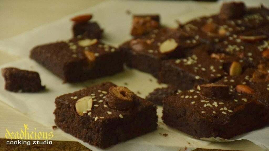 deadlicious_cs's tweet photo. brownie recipe | Everything brownie | Deadlicious

Please click the link to SUBSCRIBE my channel: https://t.co/1gaOljfCSp
---------------------------------------------------------------------------------------------------
Join us on Facebook - … https://t.co/SMyOc7x3Gf https://t.co/SZTjnnceDN