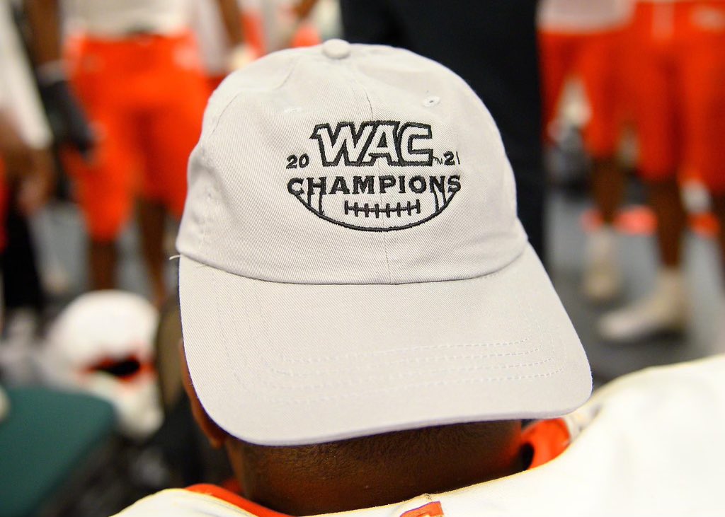 Champion frames 📸

#WACfb <a href="/BearkatsFB/">Sam Houston Football</a>