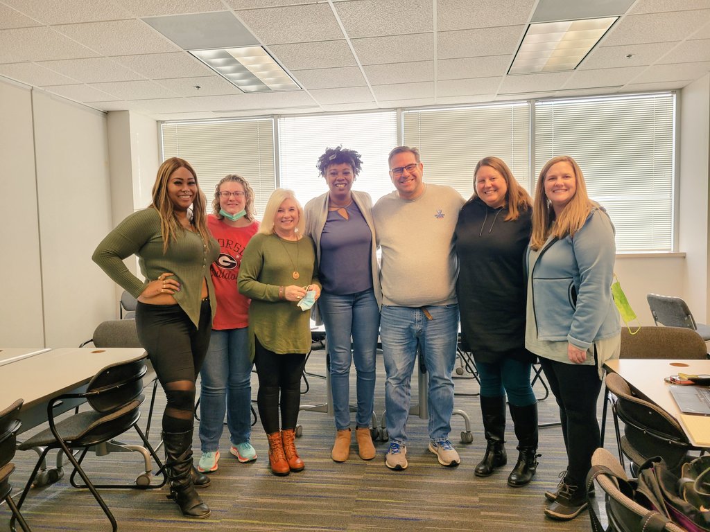 sherylcmoss's tweet image. Last class for EdD Cohort VIII today. @HelenWangYying had a fantastic ending for them. Dissertating full speed ahead! So proud of these amazing people. Missed @SheralynShepard  and @msmanila99 for the photo. #GSUEdLead  @gsucehd @COPISscholars #GSUEdLeadCohortVIII #thefunnel