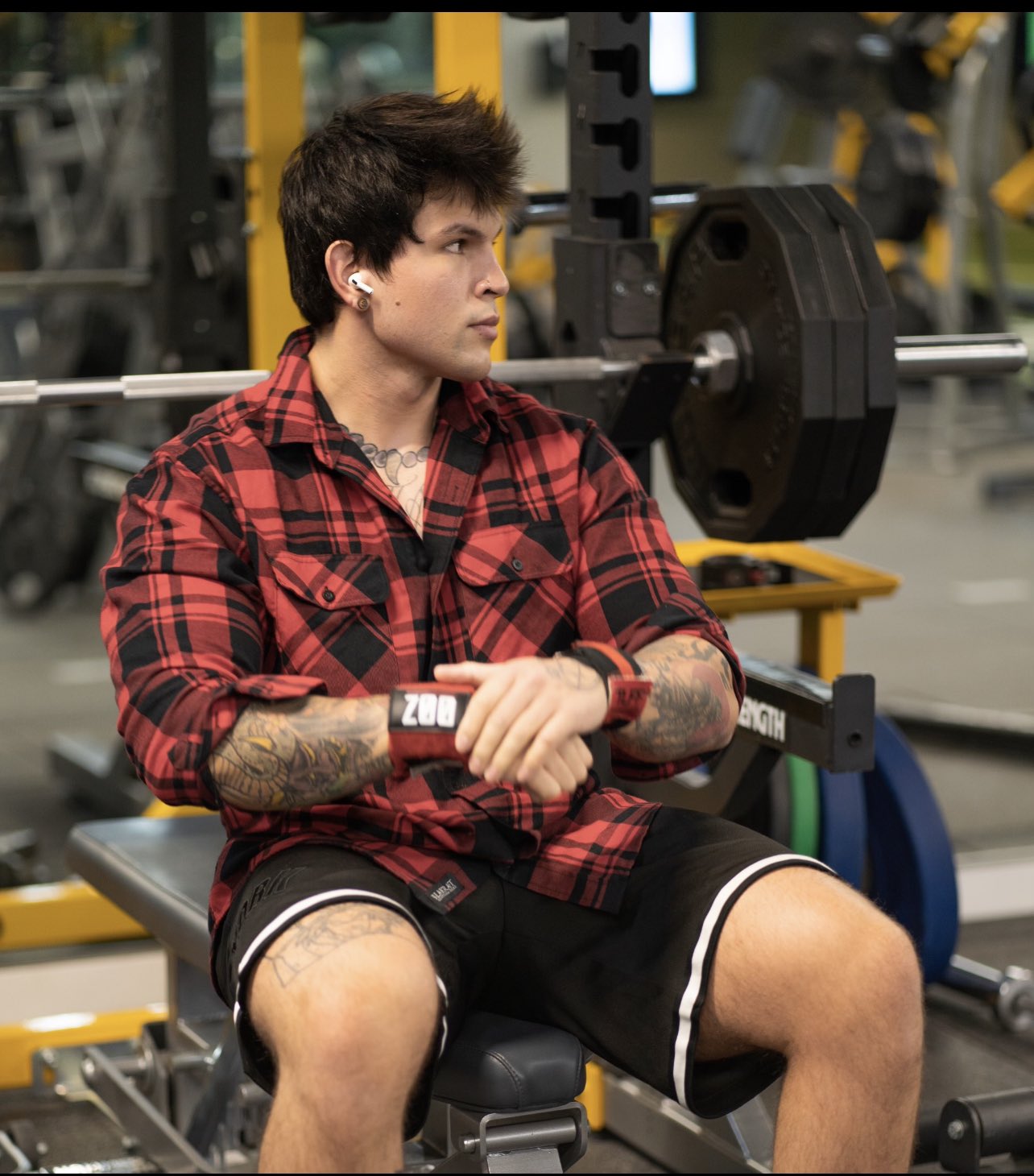 TW Pornstars - 1 pic. Trevor_wagner. Twitter. Gym time. 2:15 AM - 21