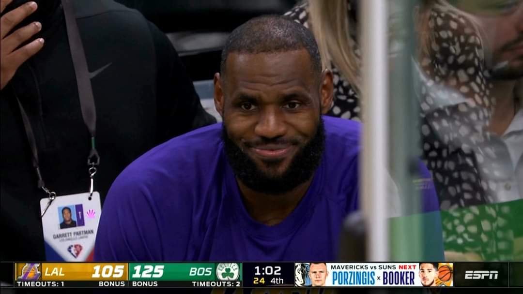 NBAMemes's tweet photo. LeBron: Aight! It's time to clean the house. https://t.co/h6sfALun2P