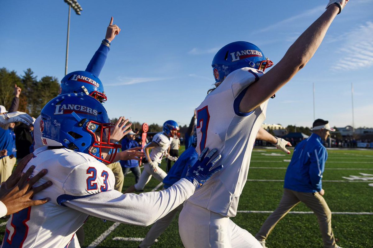 Division I football championship: Lancers adjust, prevail for second title in three years ...
bit.ly/3qXaep8