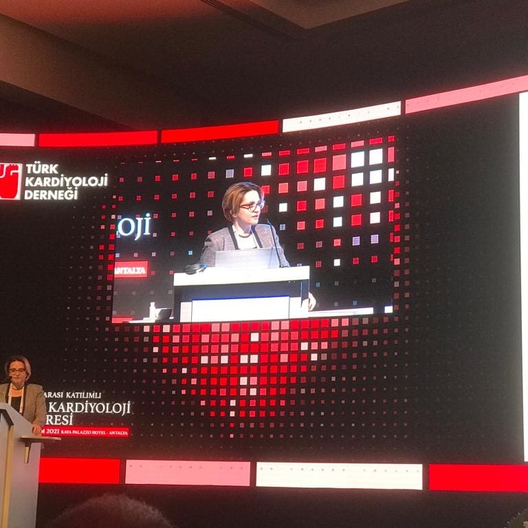 37.Uluslararasi Katılımlı Turk Kardiyoloji Kongresi yoğun bir katılım ile yapıldı. Emeği geçenlerin eline sağlık.