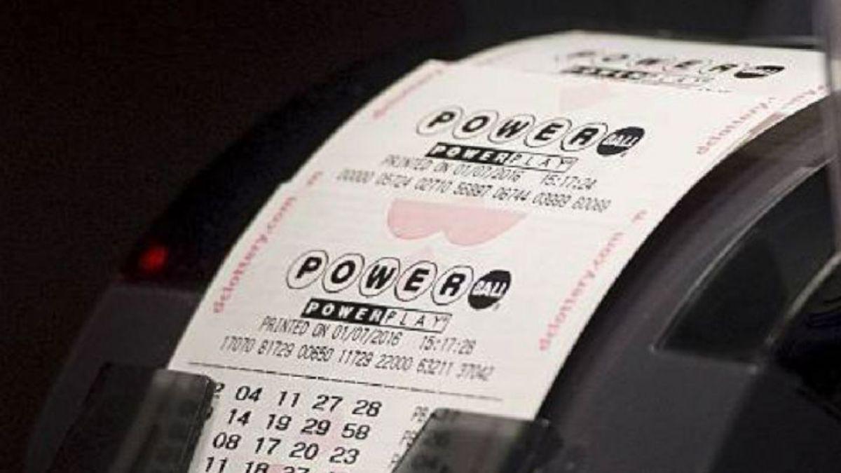 Three times a week Powerball players have an opportunity to win a prize, the amount of which is set depending on the combination of correct numbers picked. https://t.co/kcQxD7Hga9 https://t.co/rbpi0zZsnC