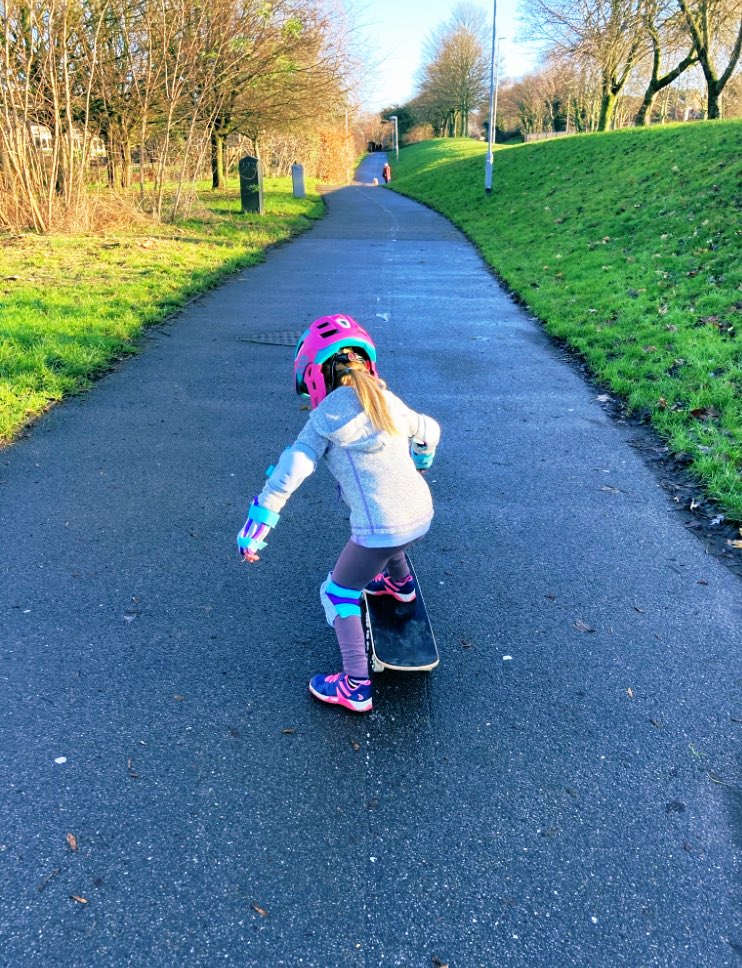 MrsNBarber's tweet photo. @Greatskatenotts do you do any sessions for 4yr olds please? She has everything kit wise just I don’t know how to skateboard so can’t teach her. https://t.co/6mF9WGkEVU