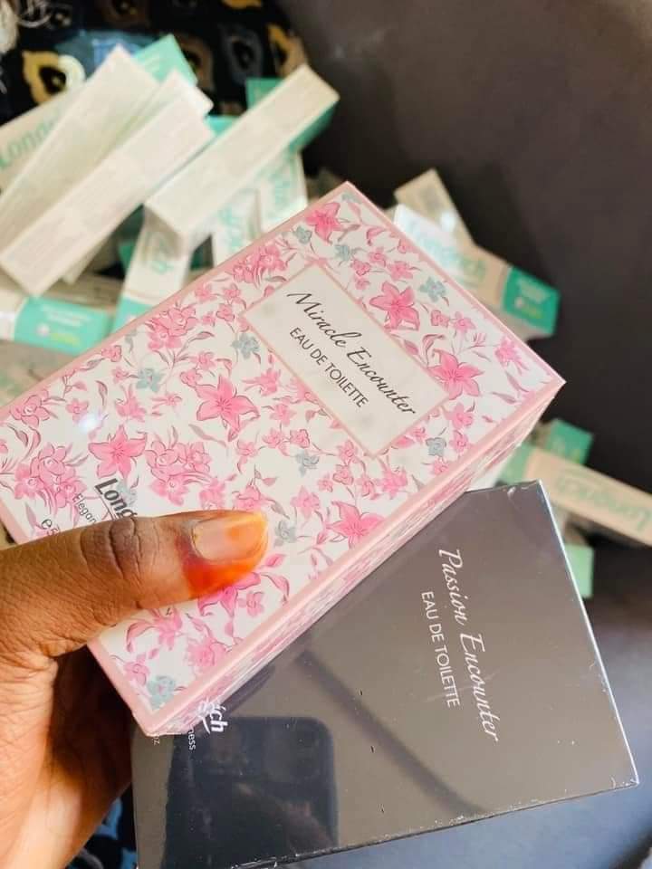 Midifilo's tweet photo. Longrich perfume now available
The fragrance is out of this world and last long on the body for over 24 hours
U don’t want to miss this for any thing
Add to ur collection and thank me later.
Thank you Ole.
#ThinkLongrich https://t.co/pgov0rbKYr