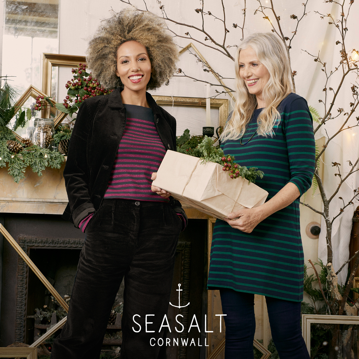 🎄Participate in Tunsgate Quarter's 12 Days of Christmas Giveaway for an opportunity to win a private shopping appointment at <a href="/seasaltcornwall/">crissa zamoranos</a> Guilford with a £50 Seasalt gift voucher. TsandCs apply. Visit our website for full details. #giveaway #christmasattq #isupportguildford