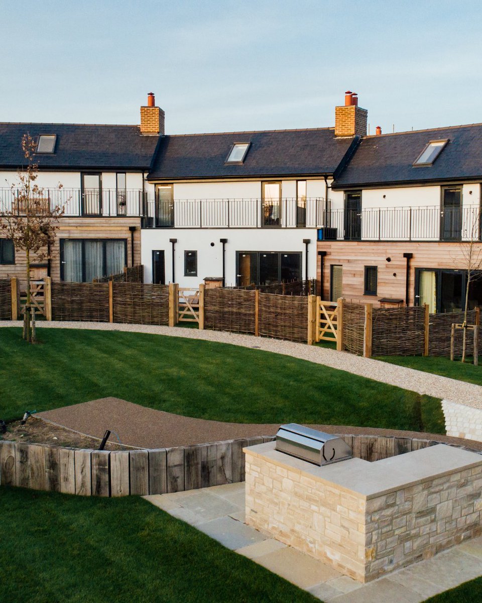 On top of a myriad of activities and adventures to keep the family entertained, Silverlake removes many of the inconveniences of owning a holiday home, with maintenance, security and management of the grounds and properties provided as standard. 

l8r.it/l9fB