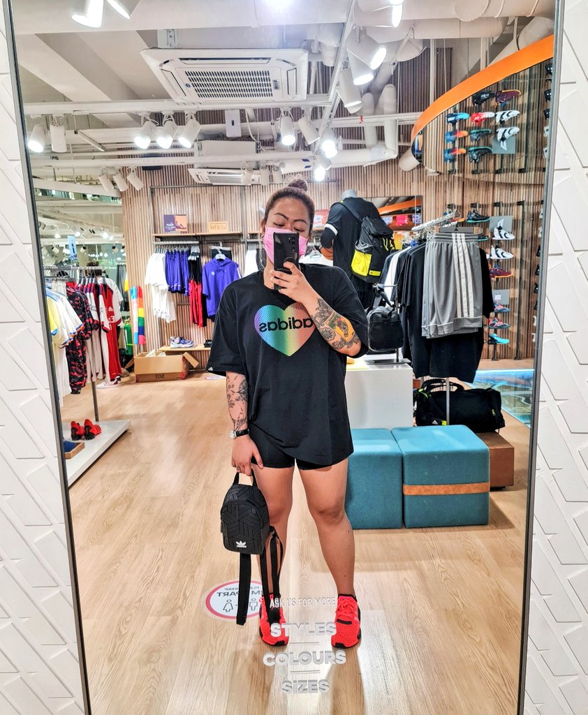 TanginaTibs's tweet photo. Schedule a visit at the Adidas Brand Center at https://t.co/1hF303SIdB 💕

#adidasph #adidas #HereWeCreate #ARLimitless #adidasrunners https://t.co/geFdUfmU6i