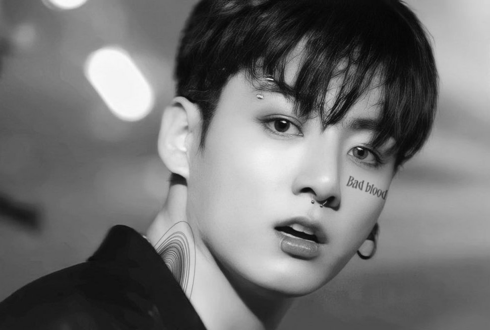 jeonjkly's tweet photo. You know I can take care of your body with one hand, right? https://t.co/PZxaHDcowQ