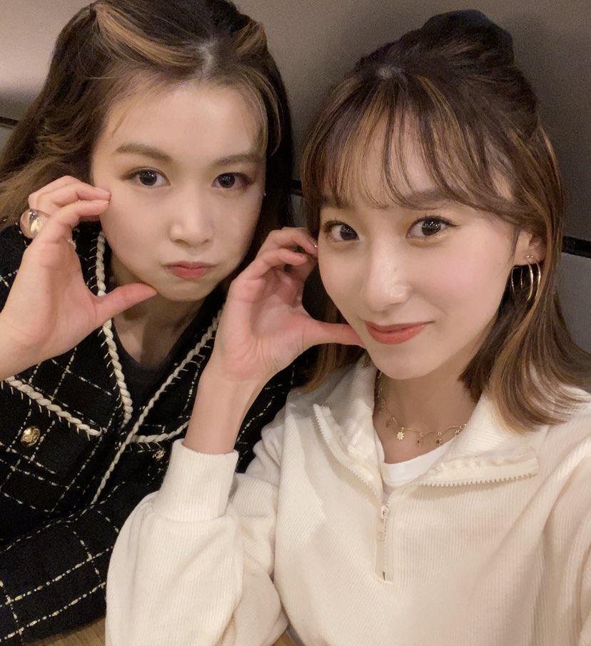 cherryblo_kk's tweet photo. だいすきなかわいこちゃんたちに今すぐ会いたい！！キラキラギャルメンタルではっぴーに生きるよぉおおお💝💓💝
@moga_0309 @ammbi_1011 @skskr_r  @Moon4593Risa 
[たーたんのTwitter知らん説🥺] https://t.co/l3ktJtsWJk