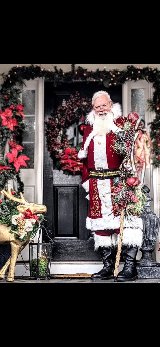 SANTA SIGHTING! Rumor has it that Santa will be attending our Christmas market on Dec. 4! Make sure to bring your cameras and find out if you're on the naughty or nice list!