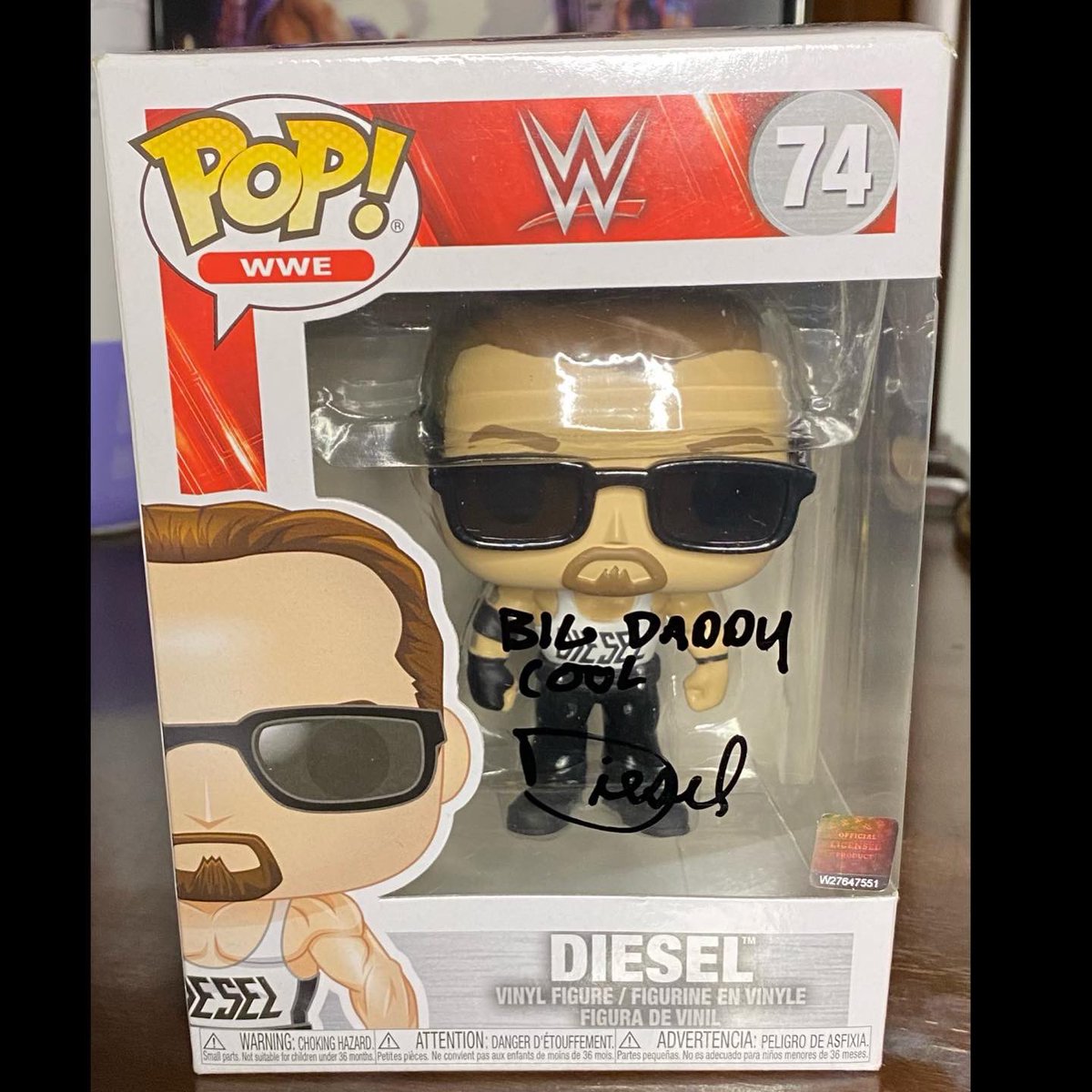 RobbyRobJames's tweet photo. Hereโs what I got signed today by @RealKevinNash at the @TheWrestlingUni. Goodtimes!
.
#kevinnash #diesel #nwo #nwo4life
#wwehof #wrestling #wrestlingfan #wrestlingislife #wwepops #wrestlingautographs https://t.co/9gMJ3yu5Ln