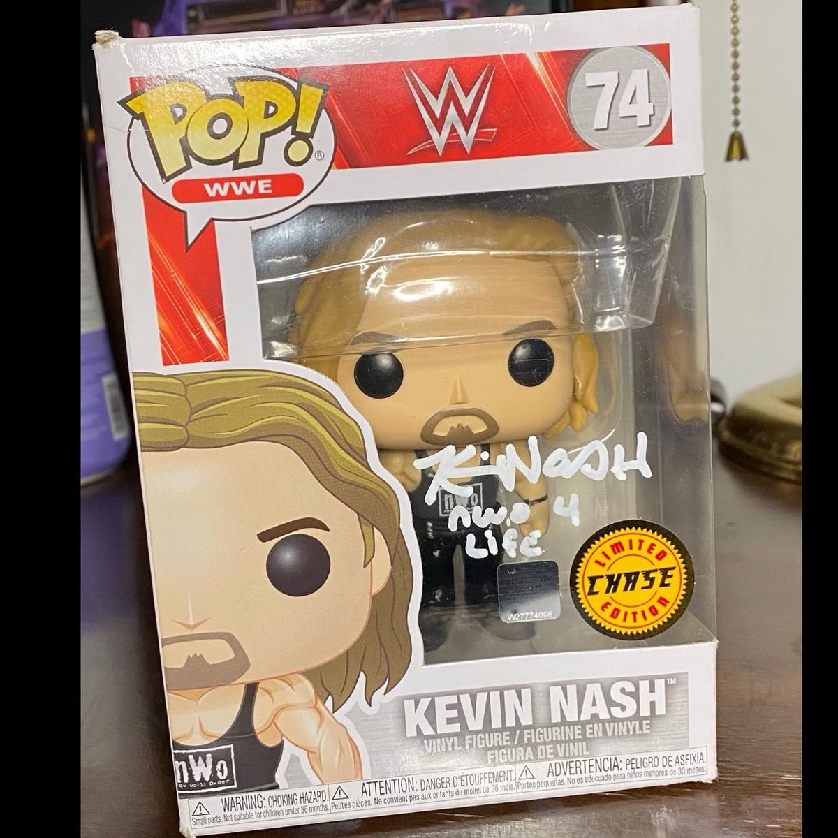 RobbyRobJames's tweet photo. Hereโs what I got signed today by @RealKevinNash at the @TheWrestlingUni. Goodtimes!
.
#kevinnash #diesel #nwo #nwo4life
#wwehof #wrestling #wrestlingfan #wrestlingislife #wwepops #wrestlingautographs https://t.co/9gMJ3yu5Ln