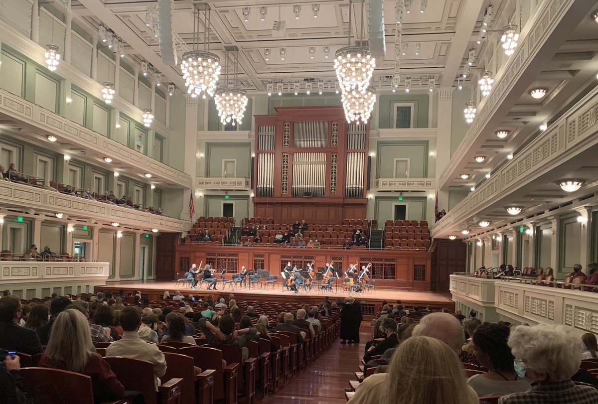 MusicVideoSins's tweet photo. Symphony night! The ⁦@nashvillesymph⁩ was spectacular as always. If you’re in the city, this is a MUST DO. https://t.co/eCWn1yNpkV