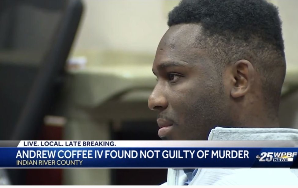 StephStance's tweet photo. On the same day that the Rittenhouse verdict was declared a victory for white supremacy, a black Florida man was found NOT GUILTY via self-defense in the shooting death of his girlfriend. #KyleRittenhouse
#AndrewCoffeeIV

https://t.co/F5fb1auZof https://t.co/w1f66aMbzG