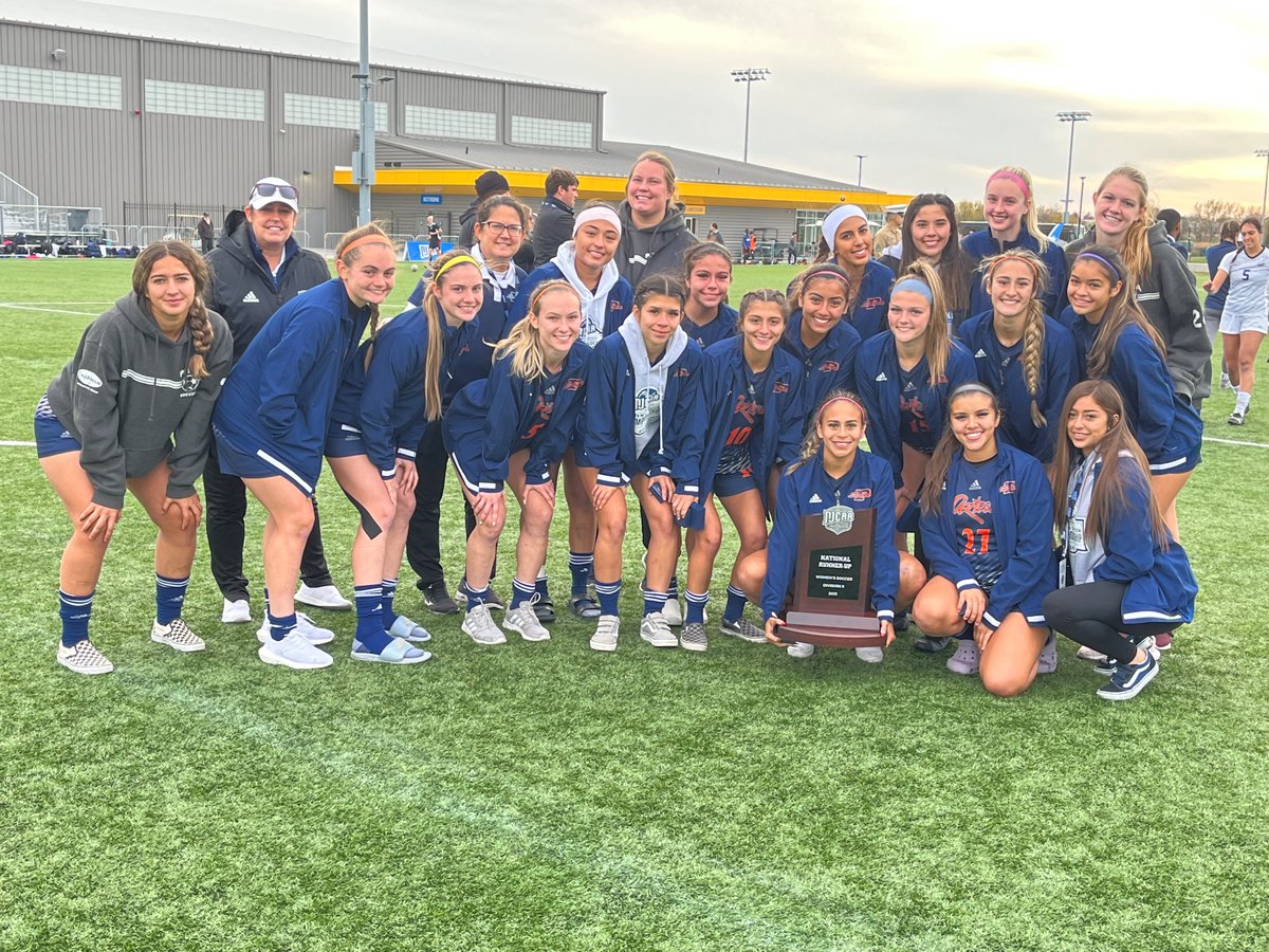 WHAT A SEASON!!! See the Aztecs Women's Soccer recap as they push the No. 1 Heartland CC to the limit as they score 2 goals on the Hawks, which was a rarity this season. The Aztecs finish 16-4-2 (most wins in a season since 2016). #PimaSoccer #AztecTough pimaaztecs.com/sports/wsoc/20…