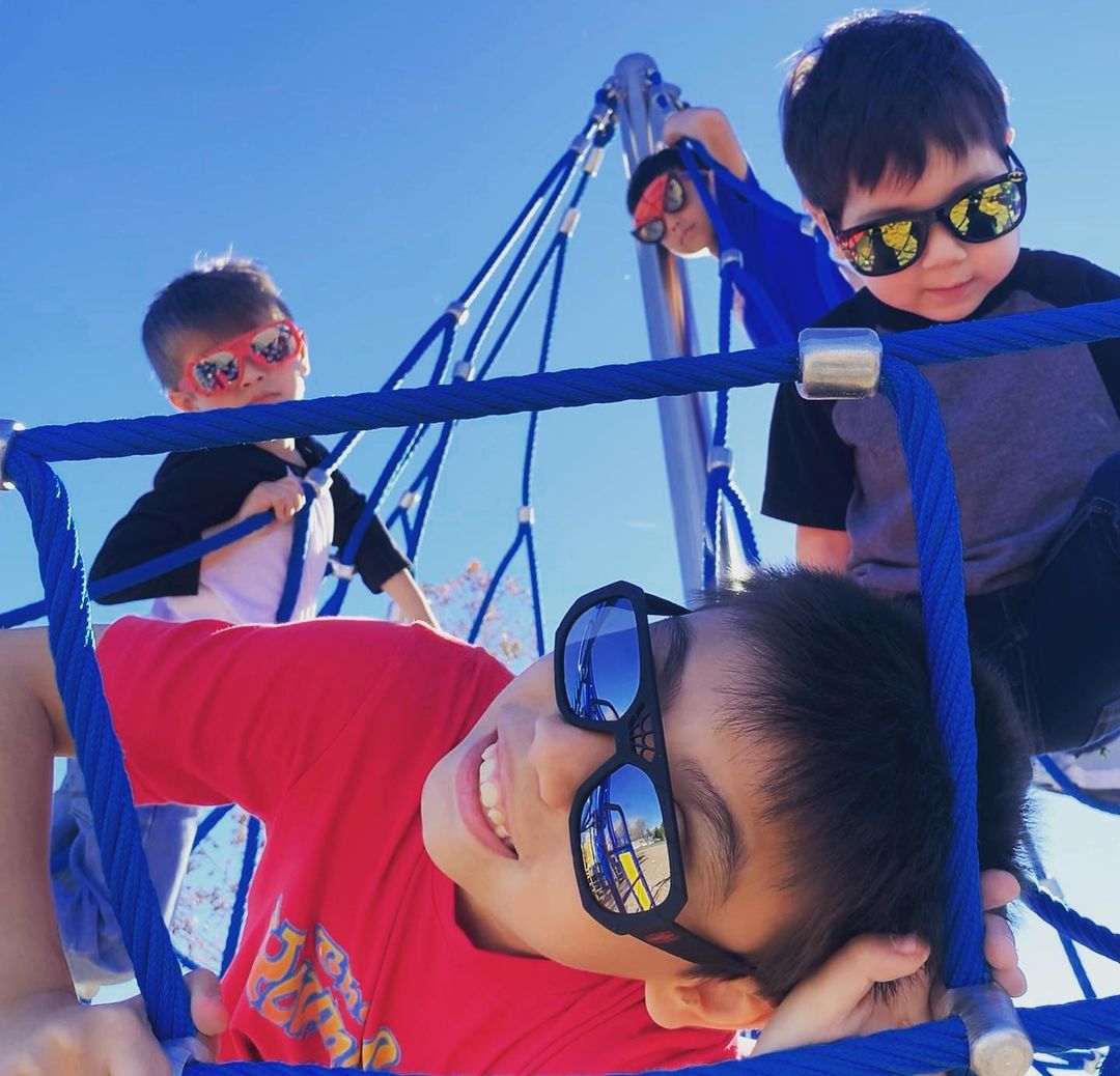 UV Protection? ✅ 
Superhero Style that Fits? ✅ 
Quality that lasts? ✅ 
Fun with your brothers &amp; friends? ✅ 
Arkaid Eyewear has it all 😏

📸 : @the_youngsquad05
#arkaideyewear