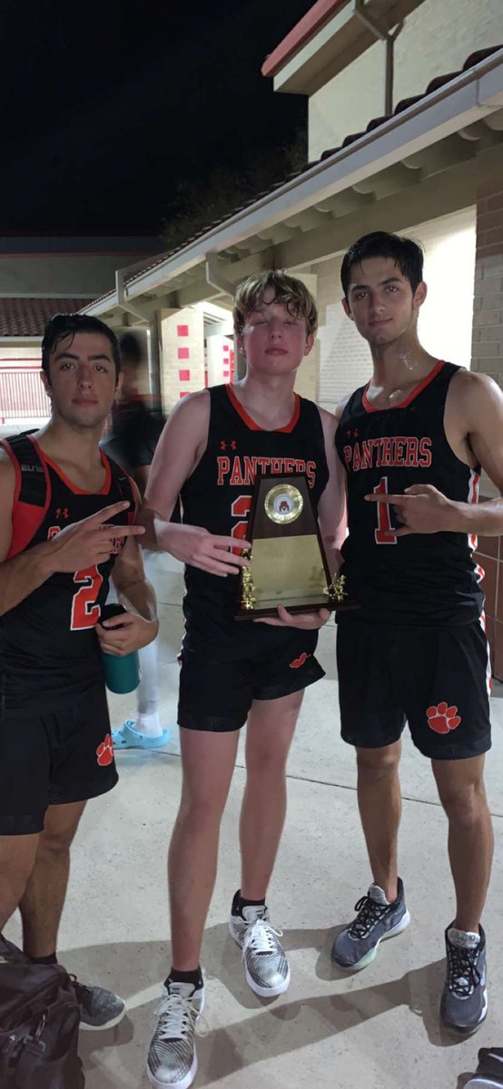 LupitaCorbeil's tweet photo. TMI Panthers win gold bracket championship🏀🔥 https://t.co/t48HXL4AhW