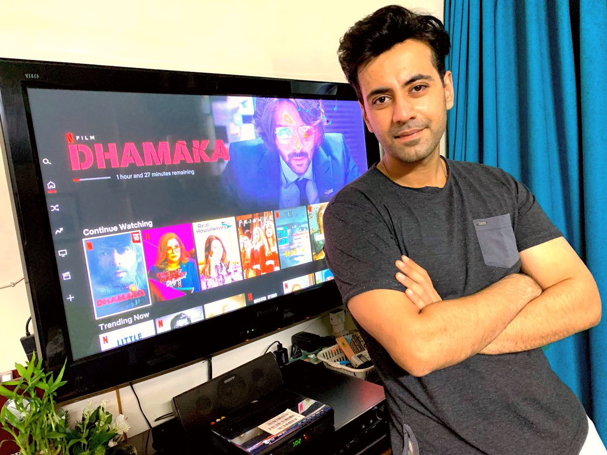 karanvirsharma9's tweet photo. Thoroughly enjoyed watching the cinematic excellence #Dhamaka. Stellar performances, crisp storytelling and par excellence direction by @RamKMadhvani sir. Take away : Uncanny ending.
@RamKMadhvani @amita_madhvani @RonnieScrewvala @RSVPMovies @mrunal0801 @TheAaryanKartik https://t.co/T0hsgCRMJD