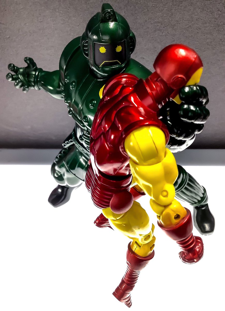 ほんまにマーベルセレクトのチタニウムマンおすすめ。(h 