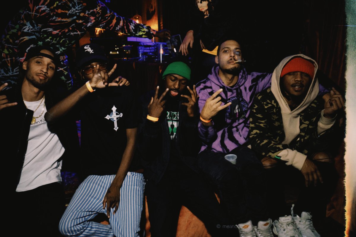 FindingNovyon tweet picture