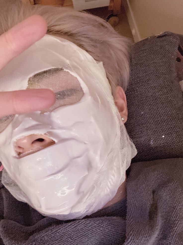 zhierakim's tweet photo. @nctzenbase Ceritanya dia lagi aku maskerin https://t.co/NRWCjTy5jY