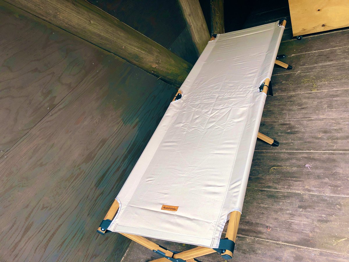 UnderCounty's tweet photo. 山小屋DIYが無事完成🛖👏
テント不要でコット泊やれますね!
後は内装を仕上げたいです♪
やっぱり薪ストーブだよね〜
雰囲気って大切だ。。。笑
本日もツリーハウスDIY🌲
はたしてどんな完成になるか笑
楽しみですね〜🙏
次のステップへ🪜🔥
#山開拓
#UnderCounty https://t.co/bCbq88nBDt