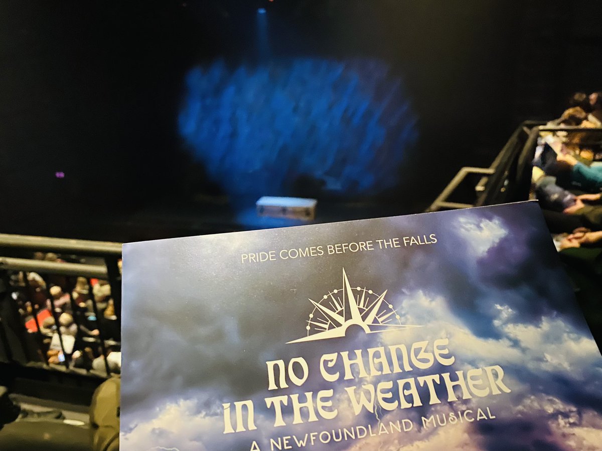 justbegemma's tweet photo. Thanks for surprising me with tix @_BrittanyWhalen!!!
#NoChangeInTheWeather 🎭 https://t.co/7DefHMgJSN