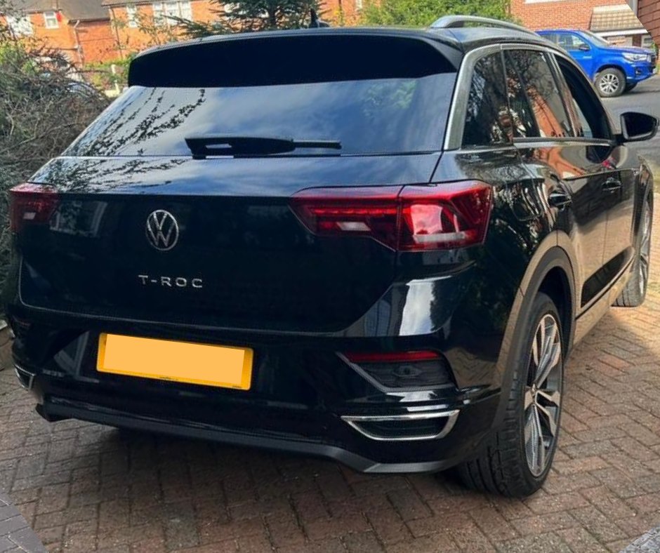 VipGateway's tweet photo. The brand new T Roc R Line! 🔥 DELIVERED 🚀 Enjoy it Sarah!🎉
#vipgateway #carlease #premiumcars #carleasinguk #manchester #cardelivery #delivered #SUV https://t.co/eBEHGTxrZg