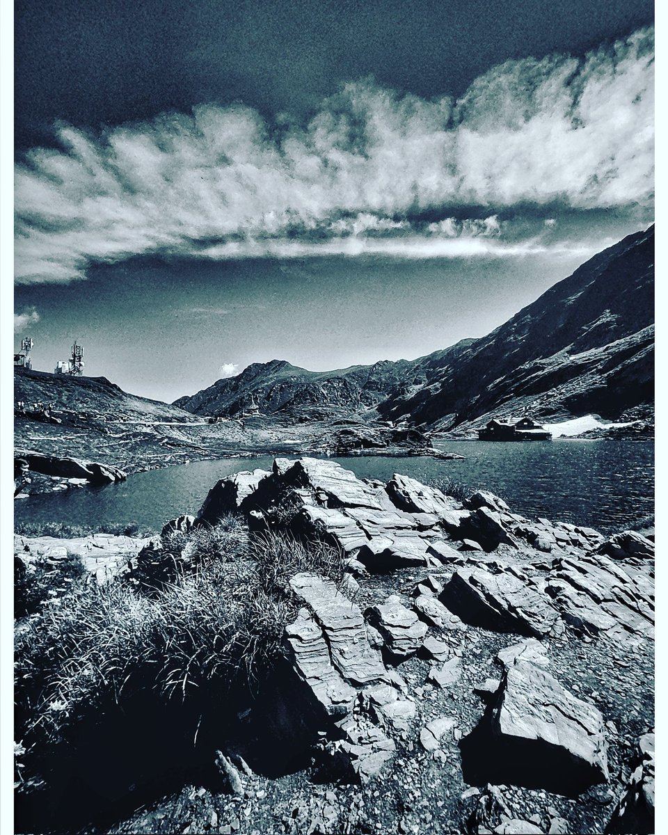 Ionut_Mihu91's tweet photo. Bâlea Lac 

#transfagarasan
#romania
#landscape 
#landscapephotography 
#mountain 
#blackandwhitephotography 
#NaturePhotography 
#withphone
#ionutmihu
#nature https://t.co/OwaLRZ9INf