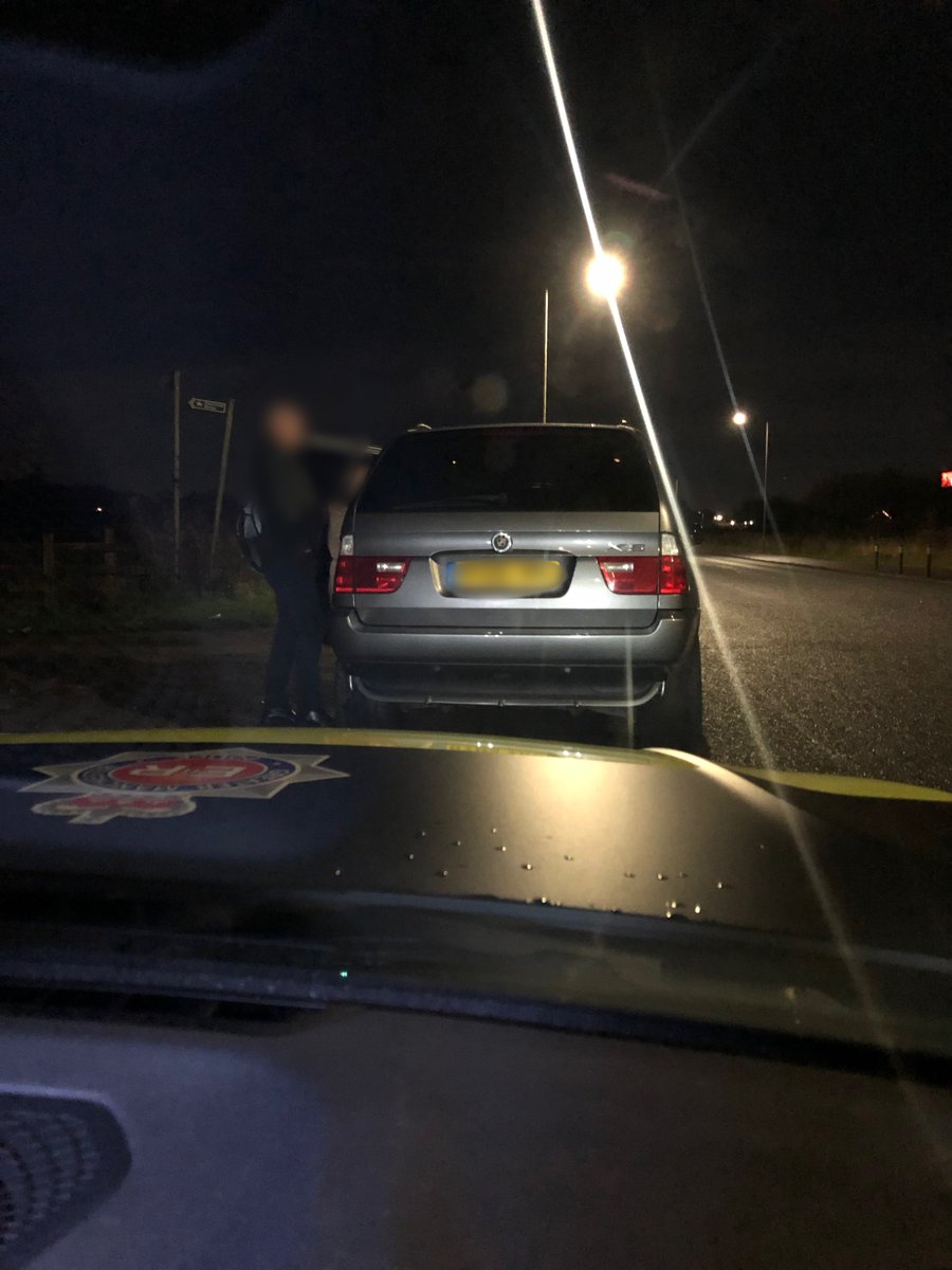 gmptraffic's tweet photo. This BMW X5 was seen driving at 80mph on the A6 Overhulton by #XT58 last night. Driver said he had nothing to drink but blew 89 roadside. Arrested and blew over in custody too. He is now facing a ban. Please don’t drink and drive. #fatal4 https://t.co/IHeQPQDi0p
