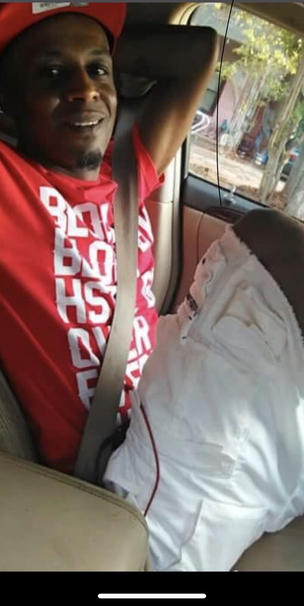 HoesLuvDaKid's tweet photo. 6 years today since you was taken away………..#GONEFOREVERMOURNYOUTILIJOINYOU #LLFRED💔😔 🕊 https://t.co/ySm6CPFMZb