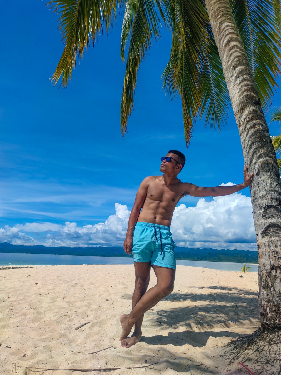 BenLics's tweet photo. Hagonoy Island 🏝️

#sundayvibes 
#ONEPIECE1000 
#adBENtures https://t.co/xVRG7s37jT