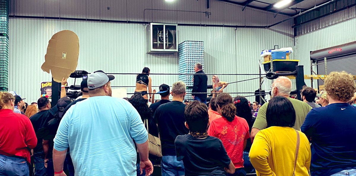 MissionProWres's tweet photo. What a night!!! THANK YOU Mission Pro fans for coming out to @SouthernStarBC for #MPWSeatoShiningSea and watching the show on @TitleMatchWN!
#MPWWatchParty

Our next show is December 11th #MPWSilverBells in San Antonio for the @salarmysatx. 🎟 on sale now!
https://t.co/72DaD6HHxJ https://t.co/q9rUoz7mch