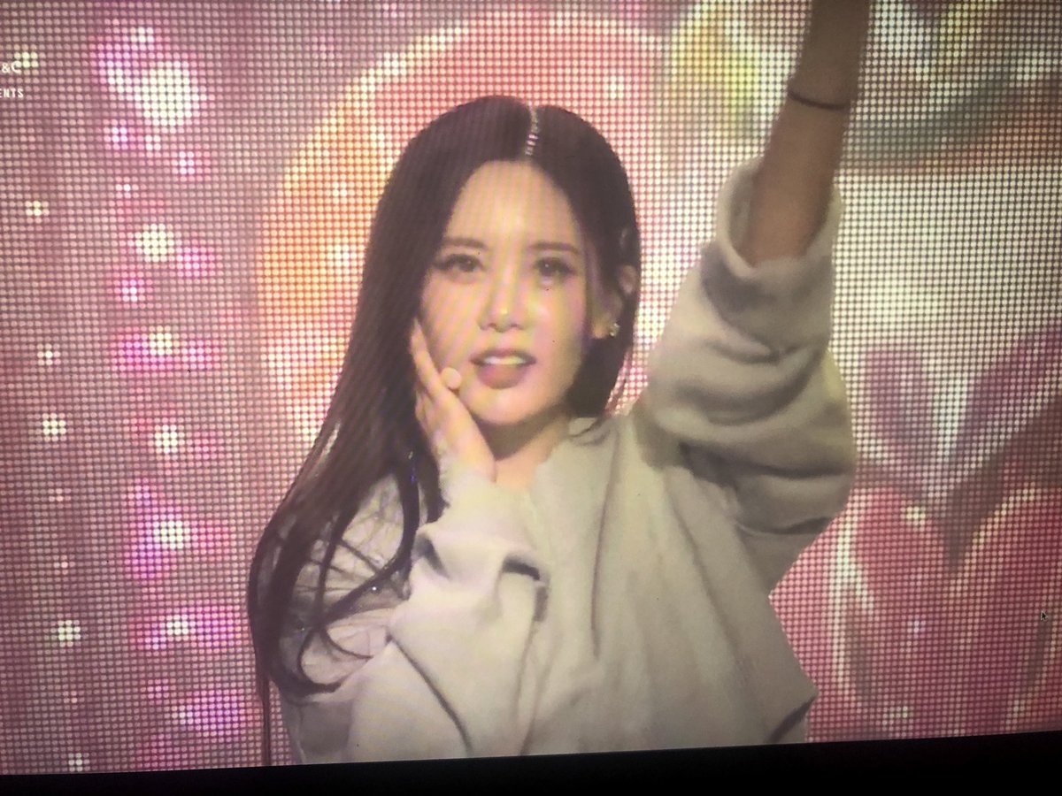FCQRIVN's tweet photo. REHEARSAL FAN MEEETING~ https://t.co/OiX8wb3NCA