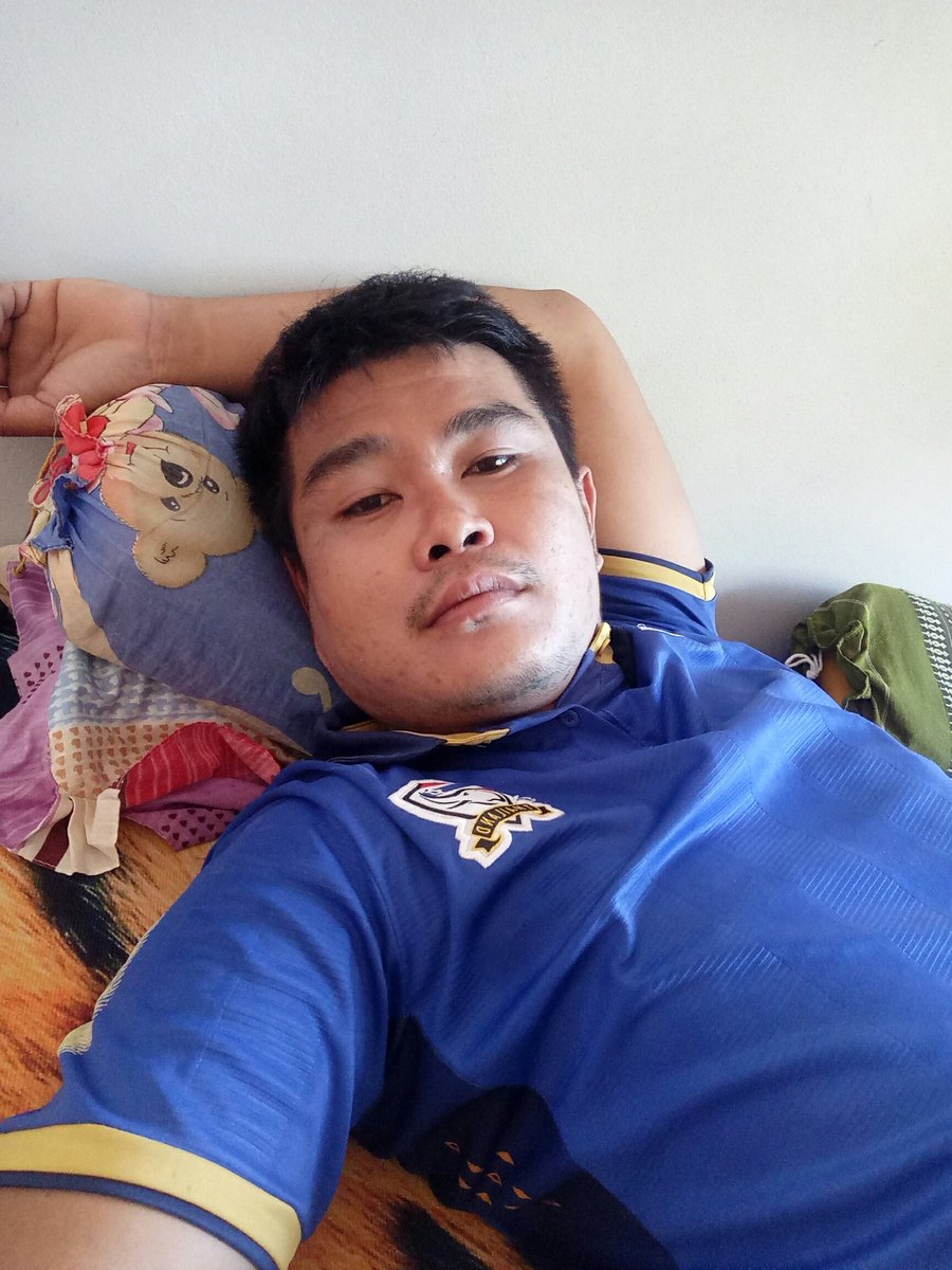 Kam95355386's tweet photo. วันหยุดไมใดไปไหนแต่อยากหาคนรู้ใจมานอนไกล้ๆๆก็พอ https://t.co/S891W0WpvR