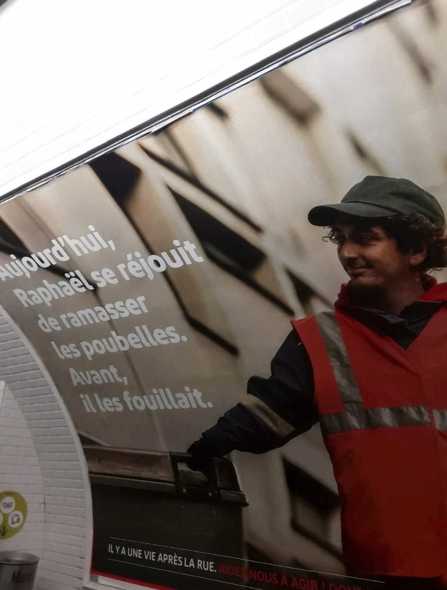 Gerard_Bardier's tweet photo. Je vois passer des commentaires indignés sur cette affiche de la Fondation Abbé Pierre 1/8 https://t.co/Ujh6Vu7IxO