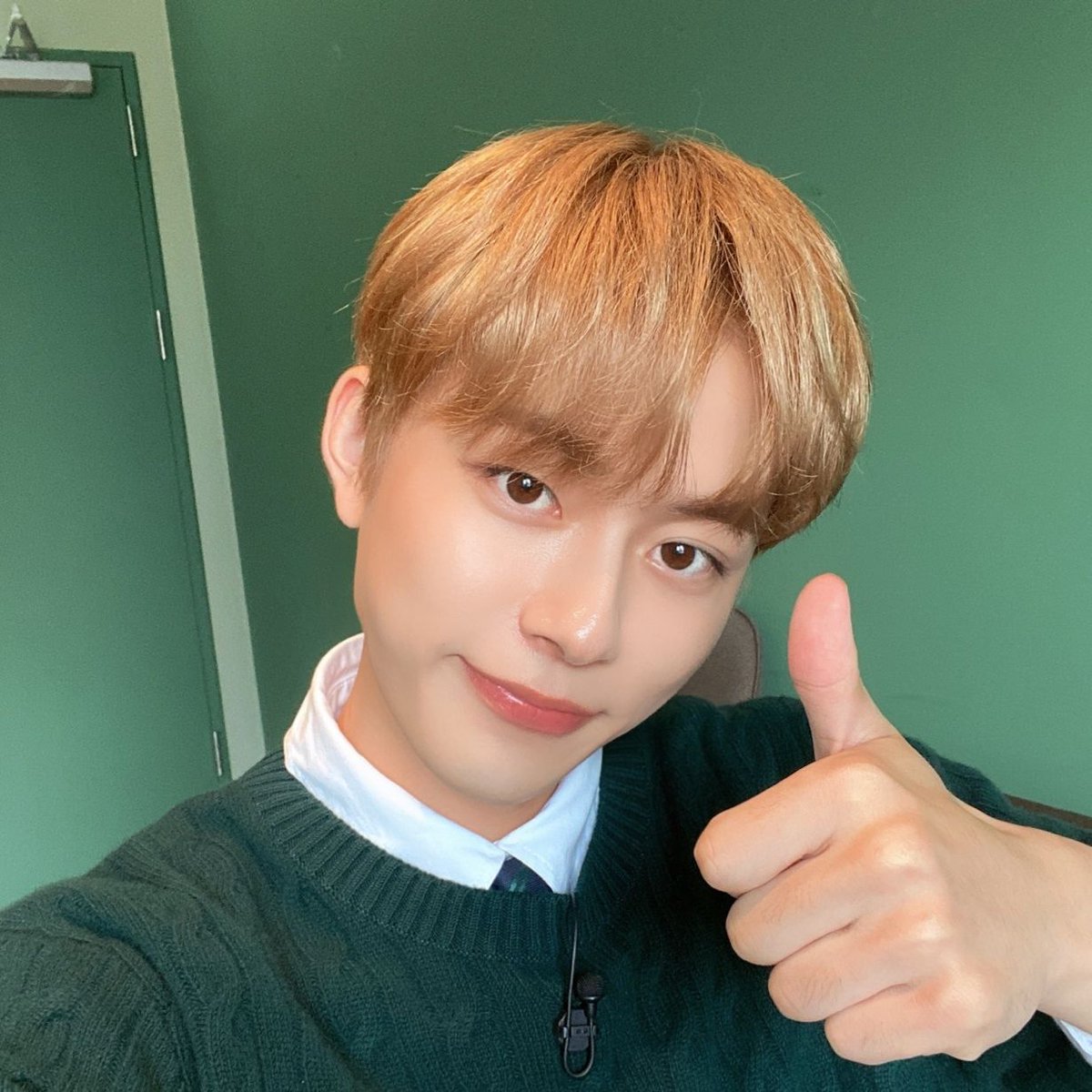 [📢] JTBC <#차이나는클라스 - 인생수업> 출연 안내 

지구에서 대한민국의 서울에 살고 있는 시민 선호가 '차이나는 클라스 - 인생수업'에 출연합니다 😊 세상의 모든 아이들을 위한 평화수업! 잠시 후 6시 40분, 선호와 함께 공부하러 모여요! 💛 

#유선호 #YOO_SEONHO