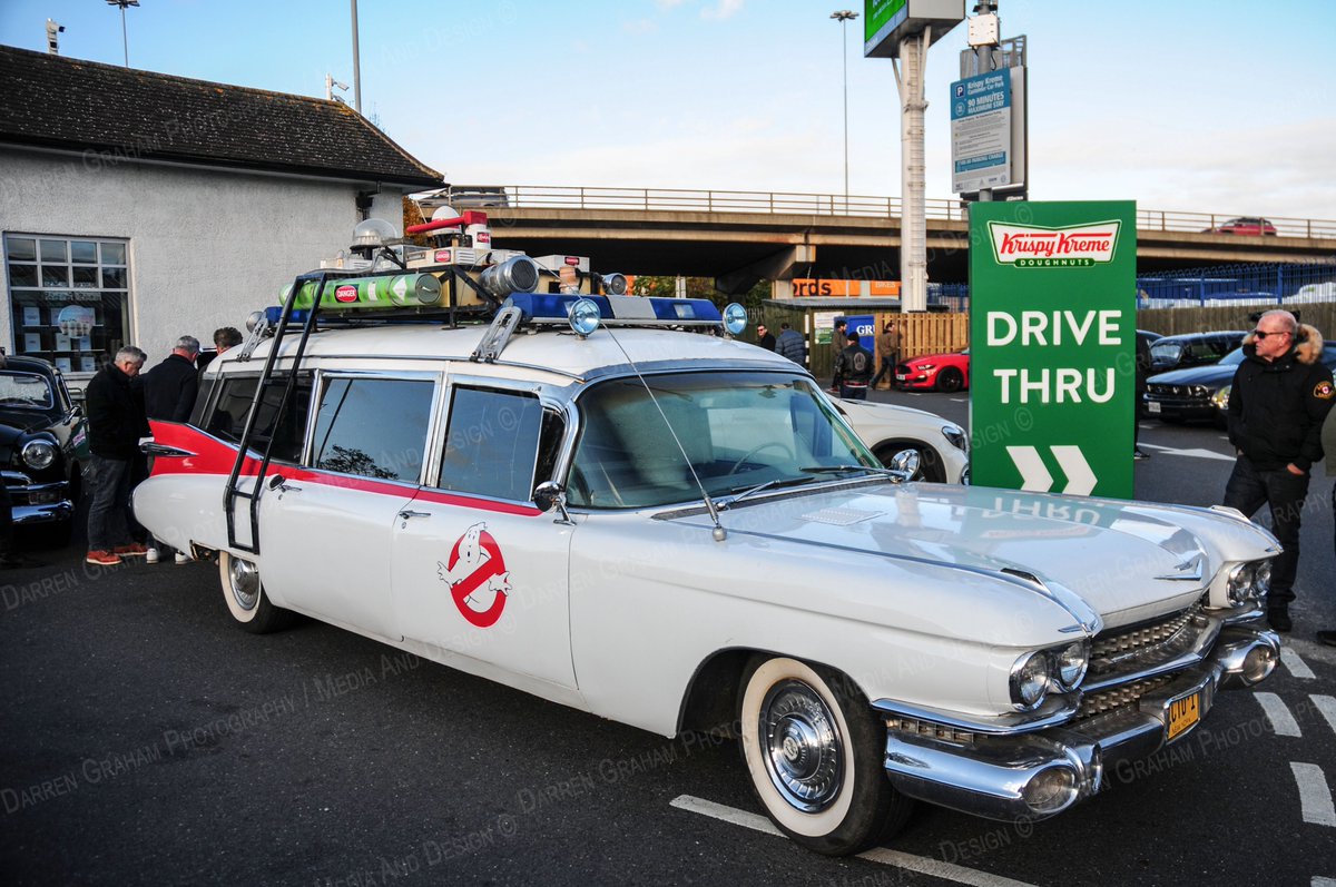 CarswithDaz's tweet photo. #krispykremeuk #krispykreme #ghostbusters #hotrodsunday #ecto1 #ecto1ghostbusters #kingston #hotrodsunday https://t.co/UEZNde3as1